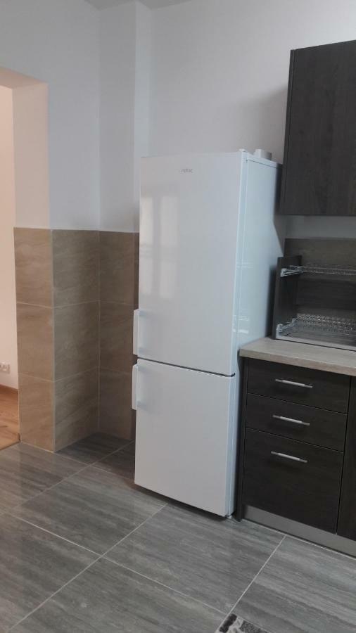 Travel Homzzz Apartments Тиргу-Муреш Екстер'єр фото