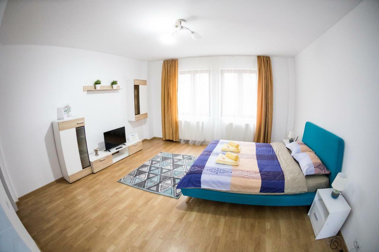 Travel Homzzz Apartments Тиргу-Муреш Екстер'єр фото