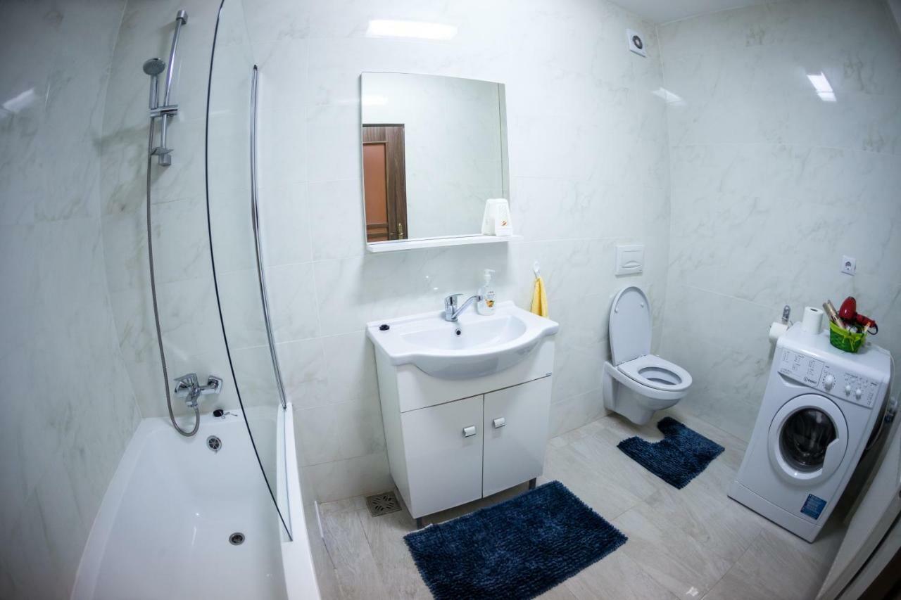 Travel Homzzz Apartments Тиргу-Муреш Екстер'єр фото